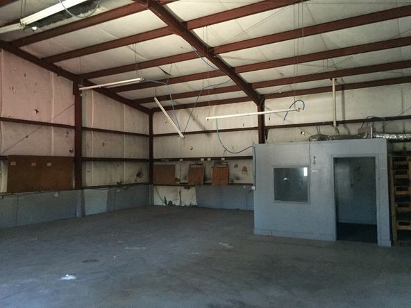 Storefront Retail Space For Lease: 334 Parkridge Ave, Orange Park, FL 32065
